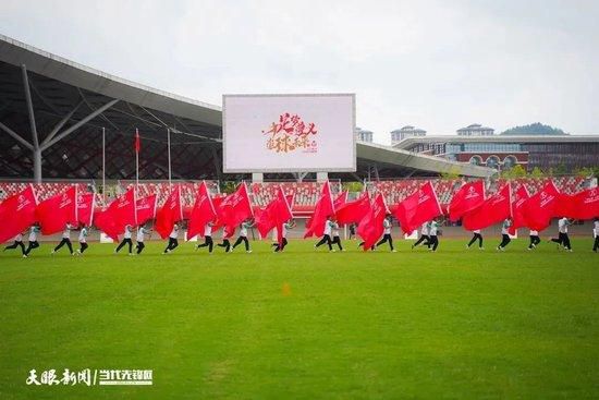 ”也有观众在影片结束后，借电影与过去的感情释怀告别“曾经用力爱过就足够美好，不要忘记我爱过你，也希望我们都能保留对爱的勇气”，令人动容